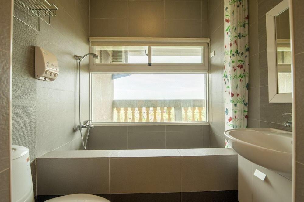 Ocean Mam Bo Homestay Cát An Ngoại thất bức ảnh